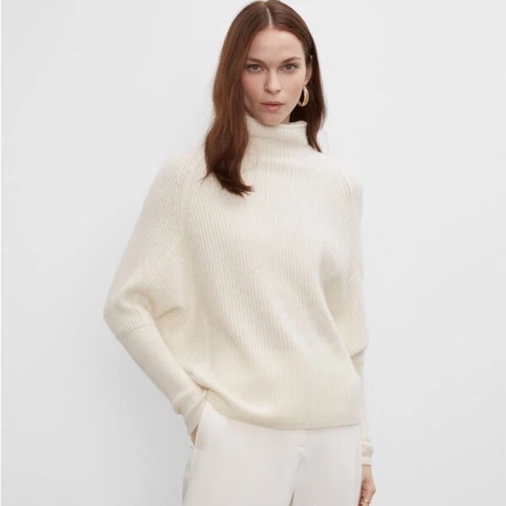 Club Monaco Emma Cashmere sweater sz medium